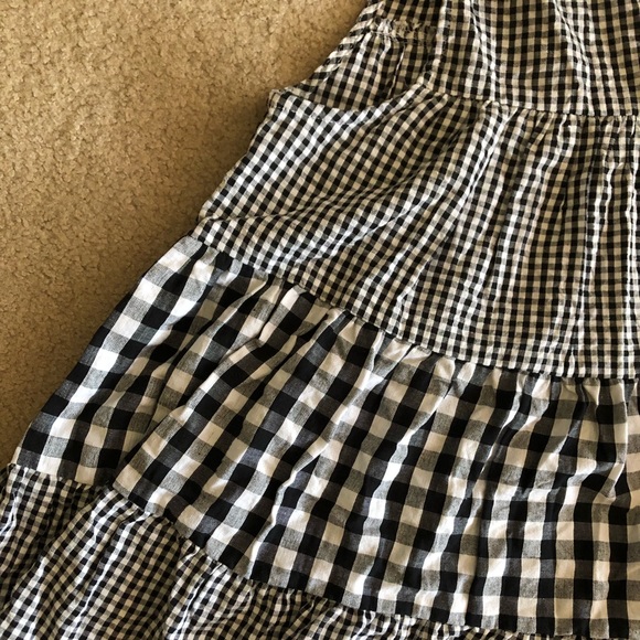 ASOS DESIGN tank in black gingham. Size US 4. - Picture 5 of 9